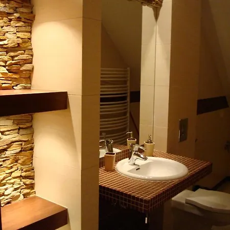 Hiszpanski Apartment *