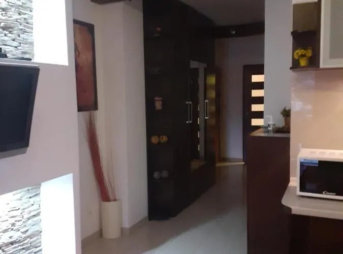 Hiszpanski דירה *